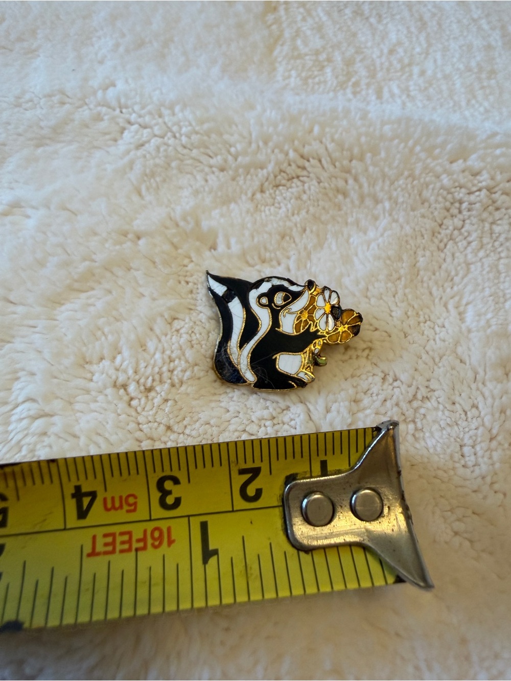 Black and Gold Skunk Enamel Pin for Small Pets Fans